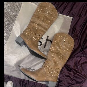 Women’s Studded Cowboy Boots with Chunky Heel